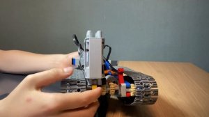 стреляющий лего танк 3