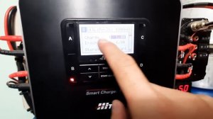 Зарядное устройство Hitec Smart Charger H4, зарядка аккумулятора