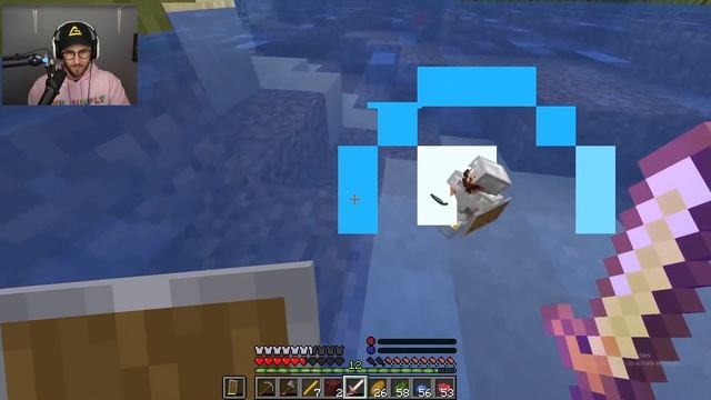 Minecraft Manhunt, But I'm ANT-MAN... смотреть онлайн