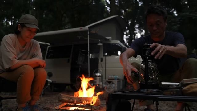 【夫婦キャンプ】愛犬と車中泊キャンプ キャンピングカー で カーキャンプ キャンプ道具 キャンプ飯carcamping,campingwithdog,vwt4,vwt4california,ASMR смотреть онлайн