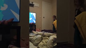 Дочка хочет ,чтобы папа был дедушкой)