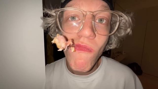 ХАЗЯЕВА ЗАЛЕТЕЛИ К КОРЕШУ НА КВАРТИРУ | ХАЗЯЕВА В УЖАСЕ ОТ БАРДАКА КОРЕША смотреть онлайн