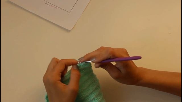 Свитер крючком с V-образным вырезом // Связано крючком // Вязание крючком