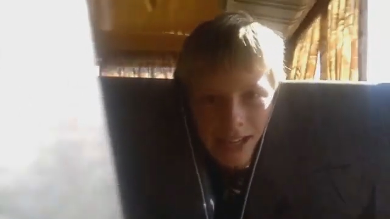 Пацан не ожидал этого смотреть онлайн