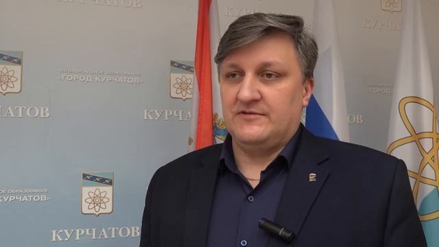 #СВОИХНЕБРОСАЕМ