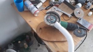 Резать стену болгаркой без пыли