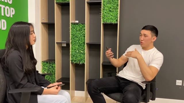 Интервью у Азирета Асангазиева (IT-Специалист Megacom) смотреть онлайн