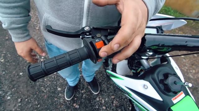 Мотоцикл Кросс 125см3 XT12 (Apollo) смотреть онлайн