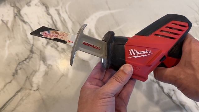 Milwaukee 2520 20 M12 Fuel Hackzall Bare Tool Review, Ease Of Use, Strength, Durability, Quality смотреть онлайн