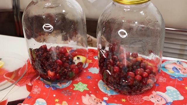 Ягодный компот - простой рецепт. Урожай с дачи смотреть онлайн