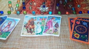 Таро. Выйдет ли на связь загаданный человек? Будет ли действовать?