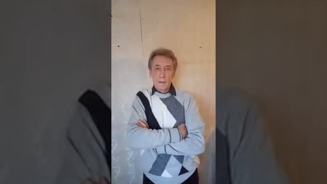 Артист Театра-студии "Балаган" Александр Колобов читает стихи Юлия Кима о театре. смотреть онлайн