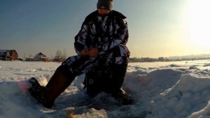 Ловля окуня в глухозимье 2018.  Ловля окуня в феврале.