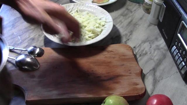 Капуста по Корейски с помидорами,вкусные рецепты