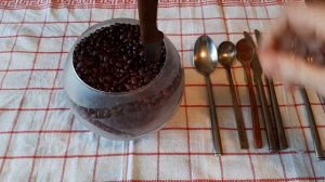 Удобная подставка для столовых приборов