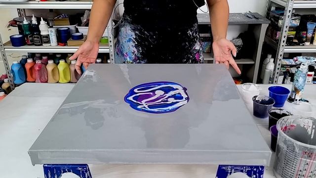 This Iridescent Blue - Black is So PRETTY! - Liquid Acrylic Art - Acrylic Pouring смотреть онлайн