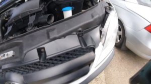 How to remove the front grille Mercedes Sprinter/ Как снять переднюю решетку Mercedes Sprinter