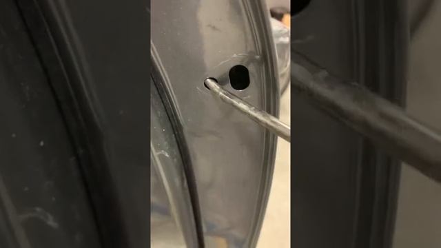 Porsche Cayenne 2013 door handle removal