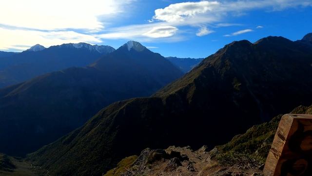 NIVA TRAVEL на Кавказе #7 Верхний Фиагдон. Перевал Архонский. Ретранслятор. Лавочка смотреть онлайн