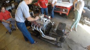 Starting a 427 Ford Racing Engine!
