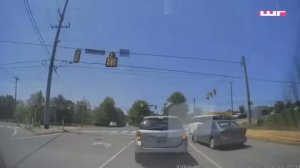 ПРИКОЛЫ НА ДОРОГАХ 2023 ЛУЧШИЕ ДО СЛЕЗ ｜ УГАР РЖАЧ ЧУДИКИ ЗА РУЛЕМ ｜ ПРИКОЛЫ ПРО АВТО #1