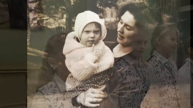 Поздравление ко Дню Мамы! смотреть онлайн