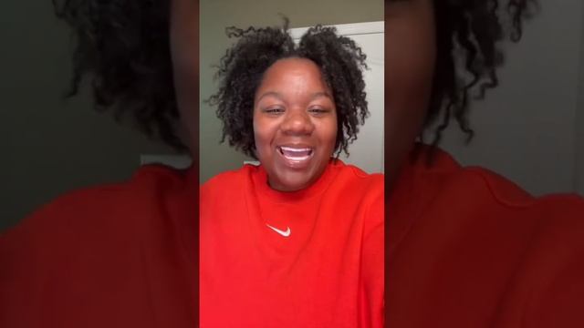 So in love with curly hair ?❤️ смотреть онлайн