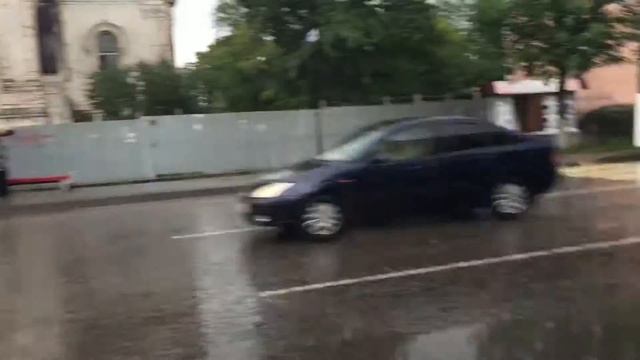 Луга. Екатерининская церковь (по. Кирова, 54). 05.07.2016, 15:02 смотреть онлайн