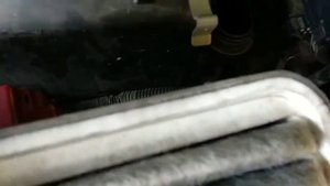 MITSUBISHI GRANDIS air filter replacement. (automotive)