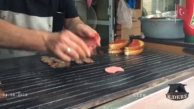 Rahmetli Zeki Abinin Meşhur Tire Tostu | Türkiye Sokak Lezzetleri | Turkish Street Tasty (K.DERE)