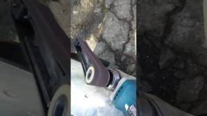 Гриндер; заточка ножа плуга