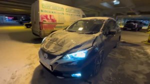 ￼ Nissan Leaf зе1 замена Дворников ￼
