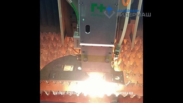 Лазерный станок для резки листового металла SENFENG SF6015H4 6000W
