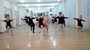 Контрольный урок по бальным танцам танец квикстеп тренаж