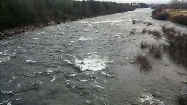 Река и родник Музыка воды смотреть онлайн