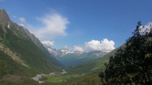 Незабываемое путешествие на Чучхурские водопады. Домбай