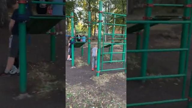 Тренировка Мити на закате #лето #блогер #паркур #дети #спорт #А4 #детскоекино #данямилохин