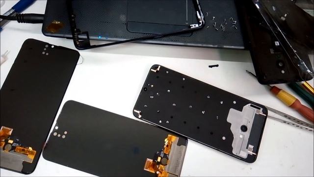 OPPO Reno Z взгляд изнутри. Полный разбор и замена модуля. смотреть онлайн