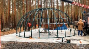 Монтаж большого купола - павильона над бассейном из монолитного поликарбоната!