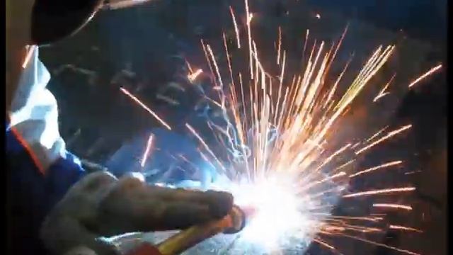 Открытка 3D "С Днем Сварщика" от СВАРБИ!
