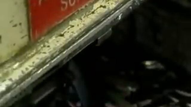 Как делают складные швейцарские ножи Victorinox смотреть онлайн