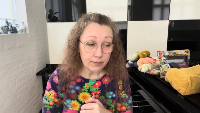 The Playful Knitter, episode 13 - A Sweater, Socks and a Very Special Guest⭐️ смотреть онлайн