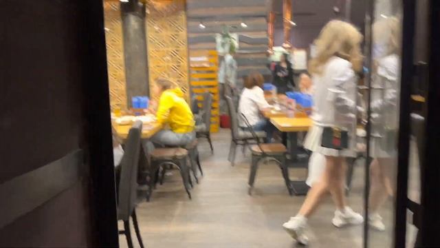 Преображение с Ланой/Клиентка пригласила в ресторан/Москва не спит/ Новый Арбат/Корейский ресторан смотреть онлайн