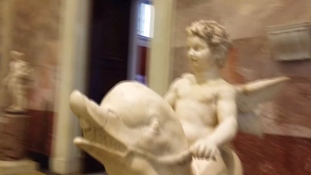 КАК ПОТЕРЯТЬСЯ В ПИТЕРЕ И НАЙТИ МУМИЮ?DAPHNY MIGHT! HERMITAGE IN ST.PETERSBURG! смотреть онлайн