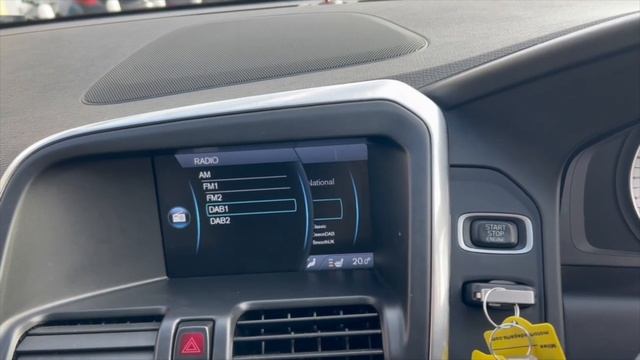 2012 (12) Volvo XC60 D5 [215] SE Lux 5dr AWD Geartronic смотреть онлайн