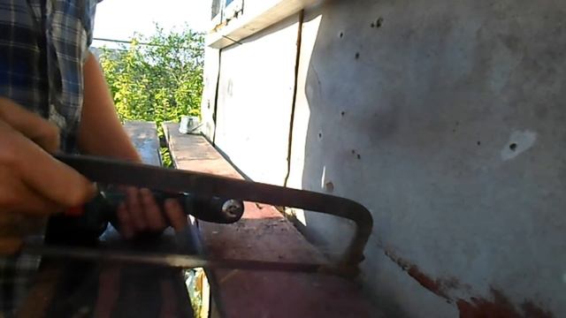 Как отразрезать шпильку или болт без болгарки смотреть онлайн