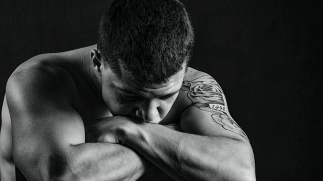 УЧЁНЫЕ РАССКАЗАЛИ КАК ТАТУИРОВКИ СКАЗЫВАЮТСЯ НА РАБОТЕ ПОТОВЫХ ЖЕЛЕЗ. ТАТУИРОВКИ. ПОТОВЫЕ ЖЕЛЕЗЫ. смотреть онлайн