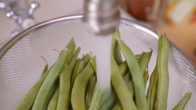 Clean and easy miso noodle soup recipe.