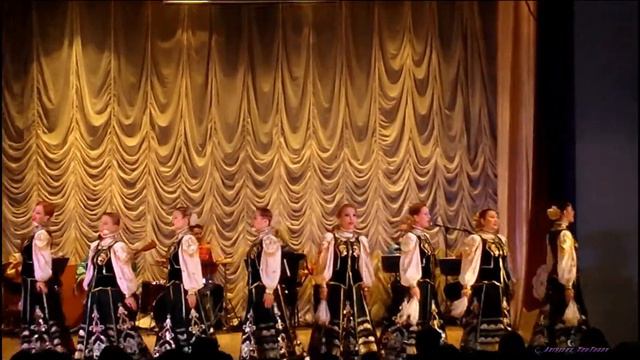 Русская народная песня "На радость" астраханского ансамбля. / Russian folk song "To the joy". смотреть онлайн