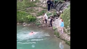 В Архыз через горы. Перевал Пхия. озеро Бездонное. Софийские водопады.